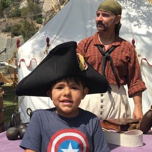 Meet your Posher, Miguel