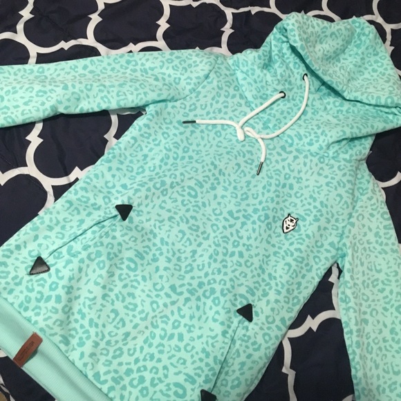 🔥LAST DAY TIL MOVE🔥BRAND NEW leggings hoodie - Picture 2 of 5