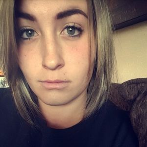 Meet your Posher, Virginia