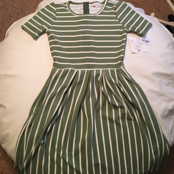 NWT Lularoe Amelia Dress