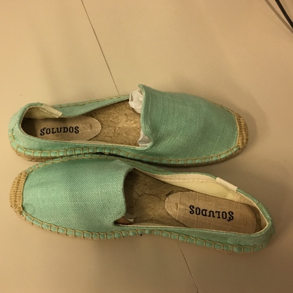 Soludos seafoam green slipper