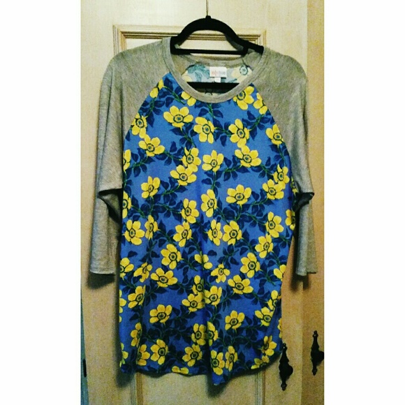Lularoe Randy top. 2XL Gorgeous.