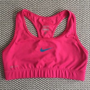 Nike Pro Sports Bra
