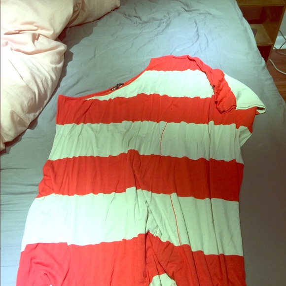 Summer flowy one shoulder fun night out dress!!