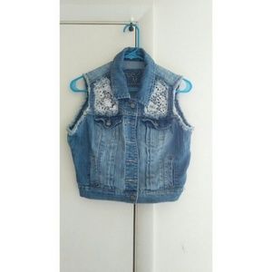 Cut-off jean jacket