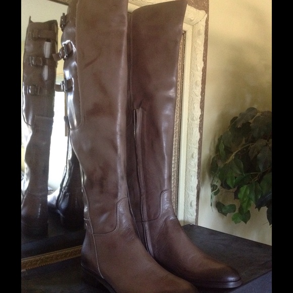 Over the knee Leather Boot - Picture 3 of 4