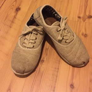 Tan Toms Sneakers
