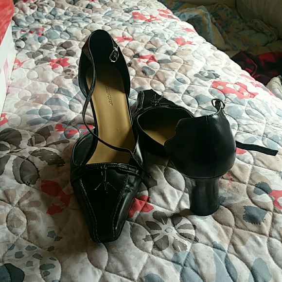 Women's shoes