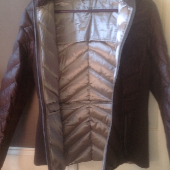 Bcbg brown down jacket with detachable hood - Picture 4 of 4