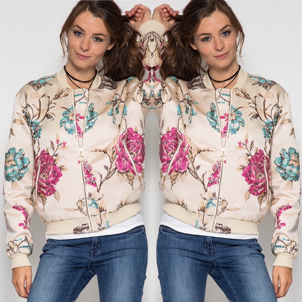 Embroidery bomber jacket