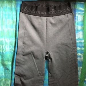 Lululemon light speed crop