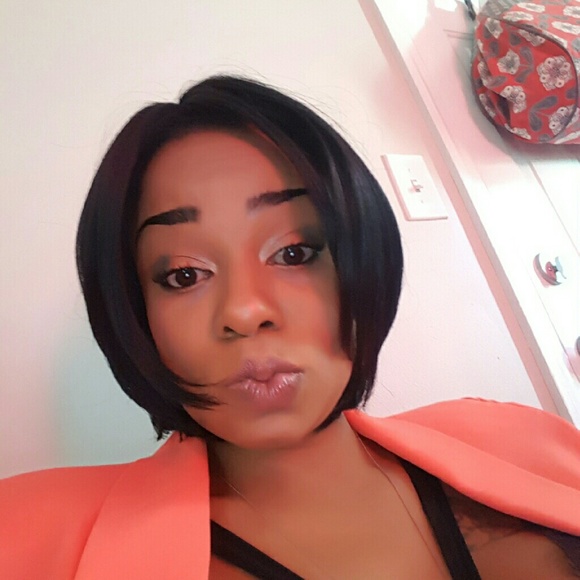 Happy Hump Day ladies - Picture 2 of 3