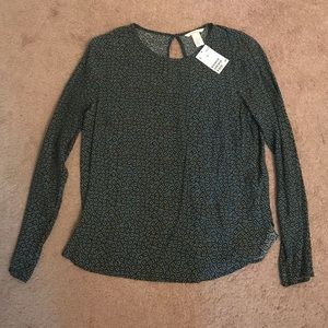 Long sleeve pattern blouse