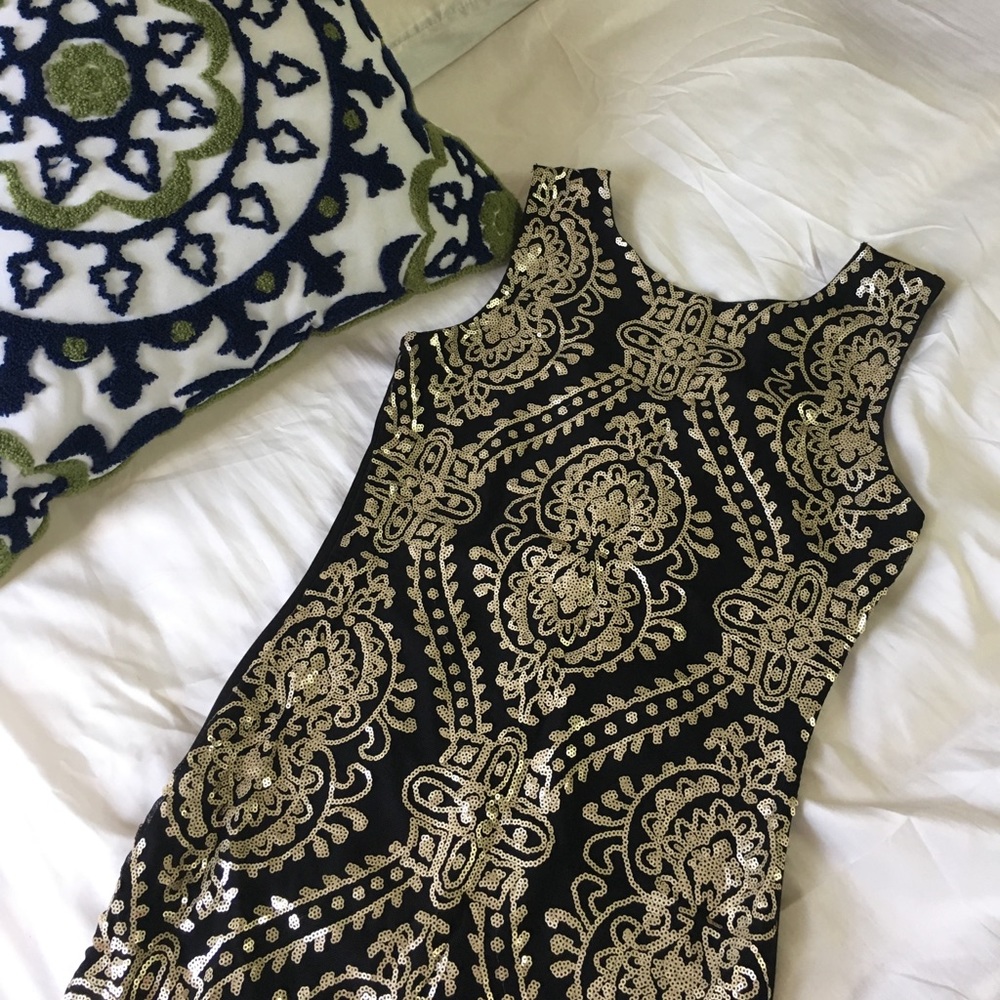 Beautiful gold detail dress