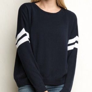 Brandy Melville sweater