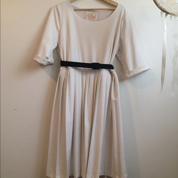 3/4 Sleeve Pleated Dress