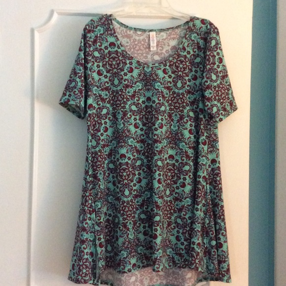 Lularoe tunic