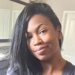 Meet your Posher, Jaime simmons