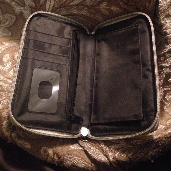 Wallet - Picture 2 of 2