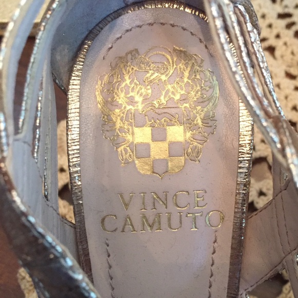 Vince Camuto stilettos - Picture 3 of 4