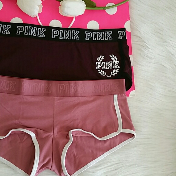 2 PINK VS LOGO BOYSHORT SIZE M NEW NEVER WORN. - Picture 2 of 4