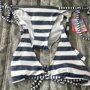 Juniors navy and white bikini set