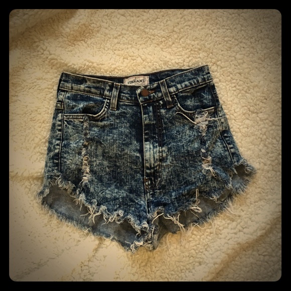 acid-wash high waist denim shorts dark wash