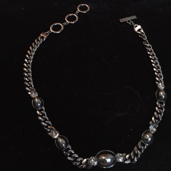 Neacklace Givenchy - Picture 4 of 4