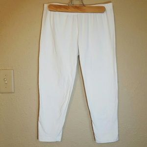 White Capri Legging!