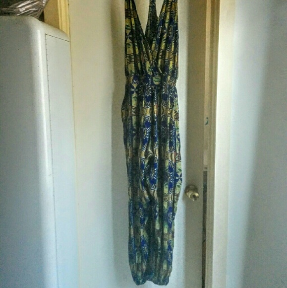 Electric jungle jumpsuit!! - Picture 2 of 4