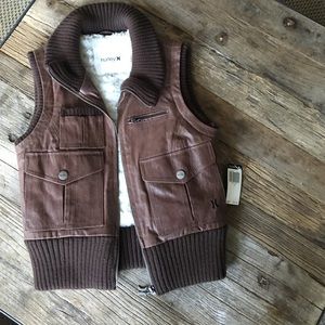 NWT Hurley "Delany" leather/Sherpa vest  small.