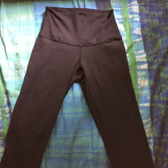 Lululemon wunder under crop
