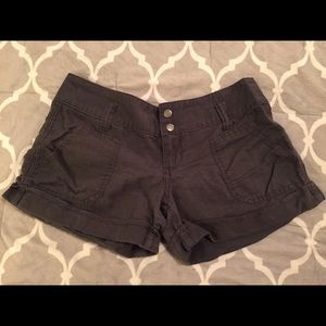 ☀️Converse Distressed Shorts!🛍