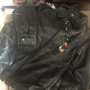 Large black Italian leather jacket ❤️️❤️️❤️️❤️️