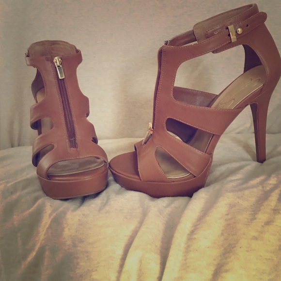 Jessica Simpson heels