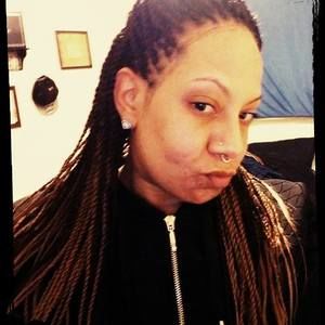 Meet your Posher, Valerie