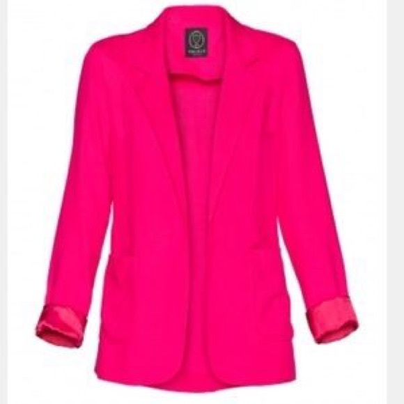 Aritzia Talula Kent Blazer - Picture 1 of 1