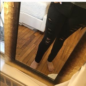 Stretchy ripped jeans