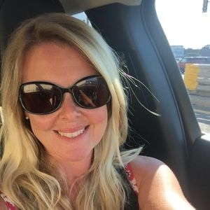 Meet your Posher, Jeanetta