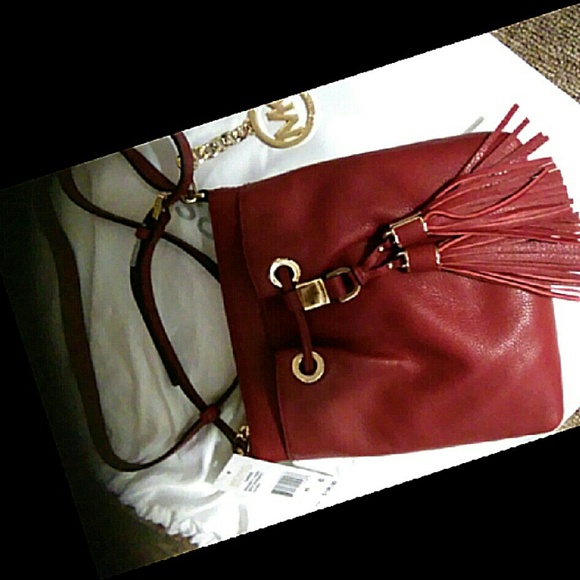 Michael Kors Camden Crossbody Bag - Picture 3 of 4