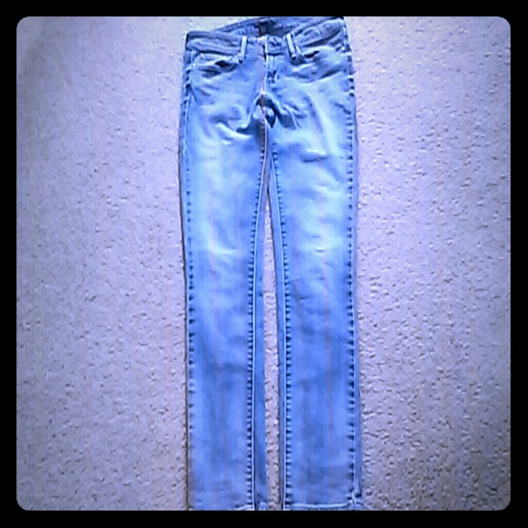 Levis (the curve) jeans