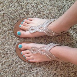 Madden girl sandals