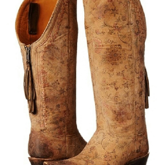 Brand new never worn Lucchese boots
