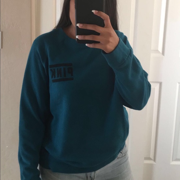 VS crew neck