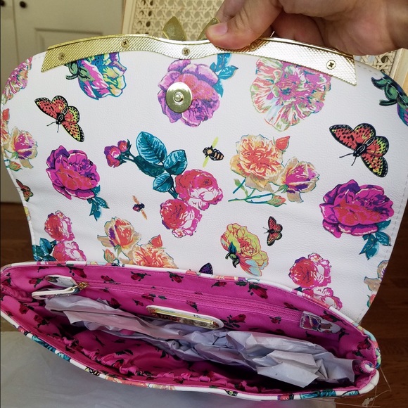Betsey Johnson Floral Print Butterfly Shoulder Bag - Picture 2 of 4