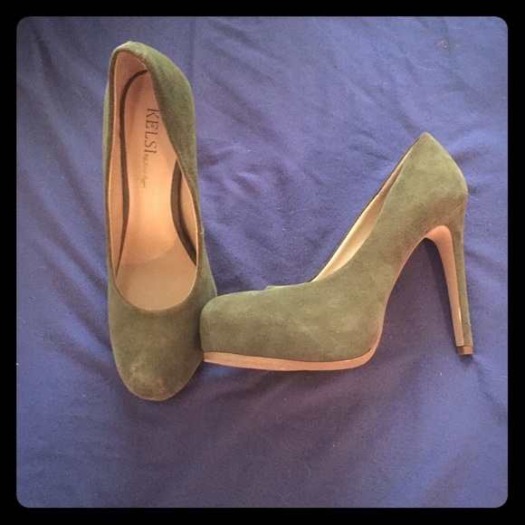 Brand New Kelsi heels