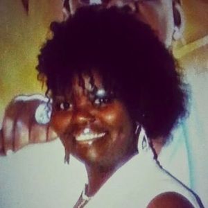 Meet your Posher, Laverne