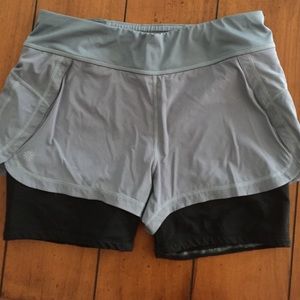 Athleta 2 in 1 Shorts size M
