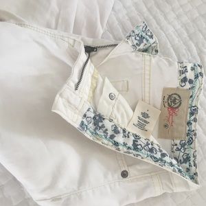 GAP 1969 Limited Ed Clamdiggers shorts, Sz 6.