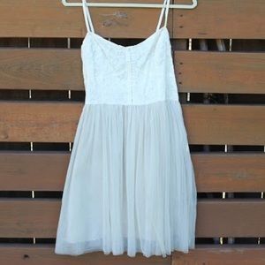 American Eagle SZ 10 White Ballerina Dress